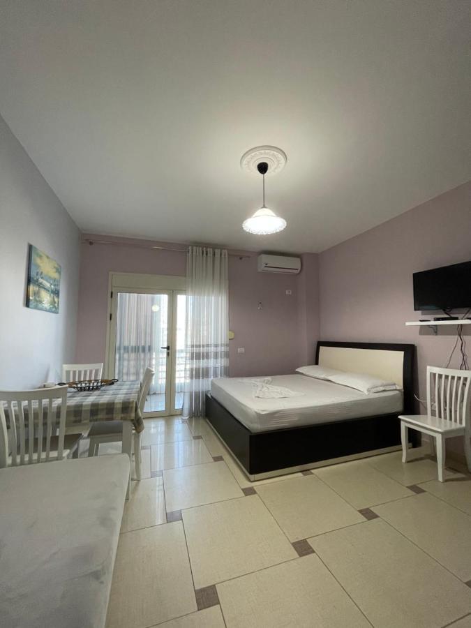 Amaris Apartments Durres Exterior photo